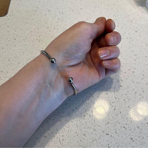 Stone Heart Bangle Bracelet - Picture 4 of 9